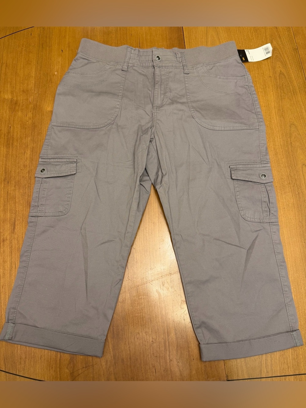 NWT Lee Women’s Gray Cargo Capris 12 | Gorpcore Utility Athleisure Outdoor